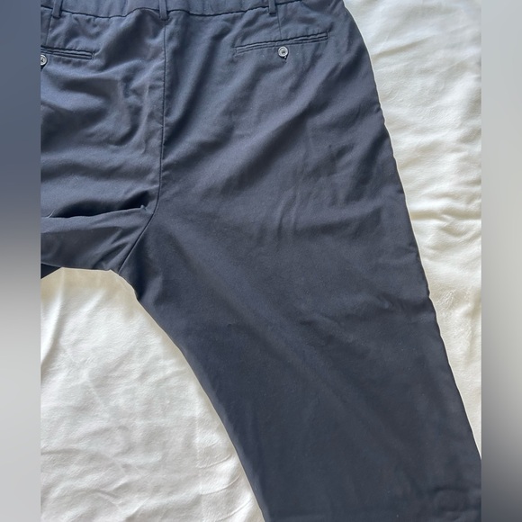 Land’s End Comfort Waist Year'rounder Stretch Dress Pants - Picture 3 of 5